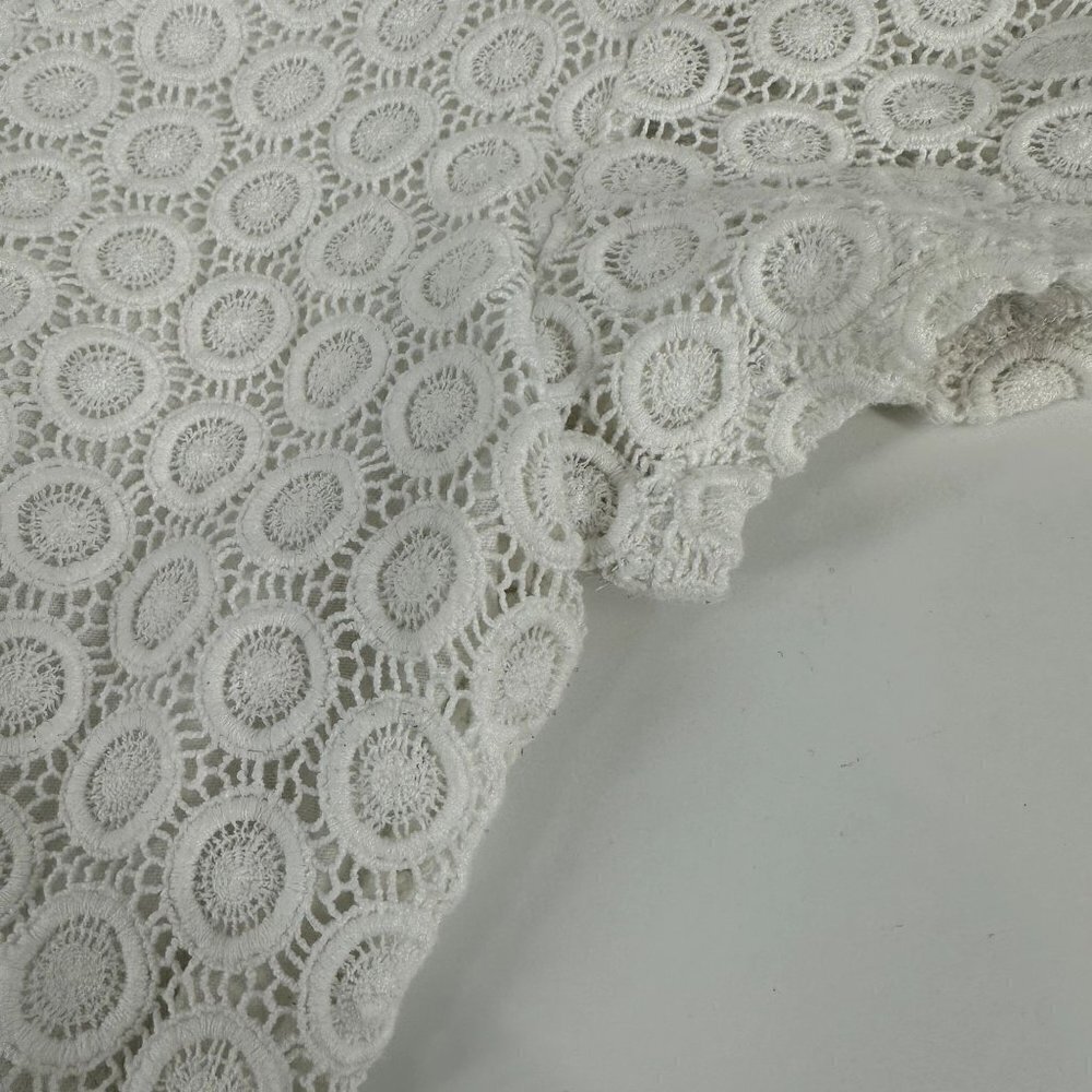 * Lilly Pulitzer for Target White Lace Eyelet Crop Top Size Medium - Picture 8 of 15